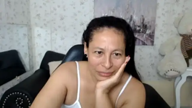 mature_martina live-chat rom