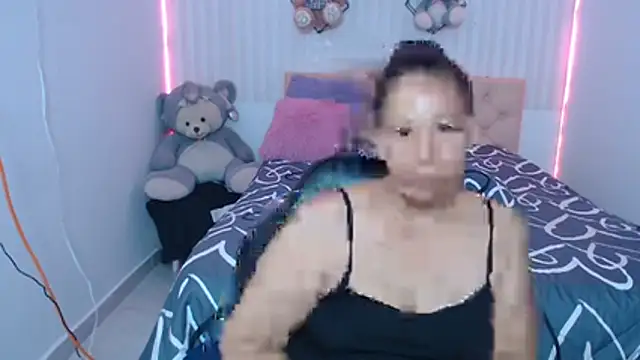 Chatroom en direct de mature_martina