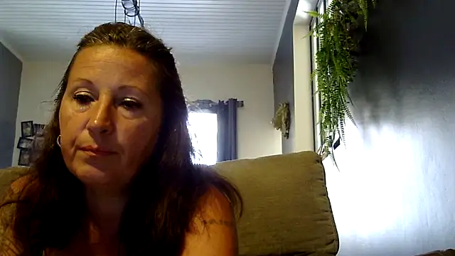 feline27n Live chat-huone
