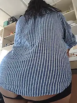 Pokój czatu na żywo – bigbooty-30