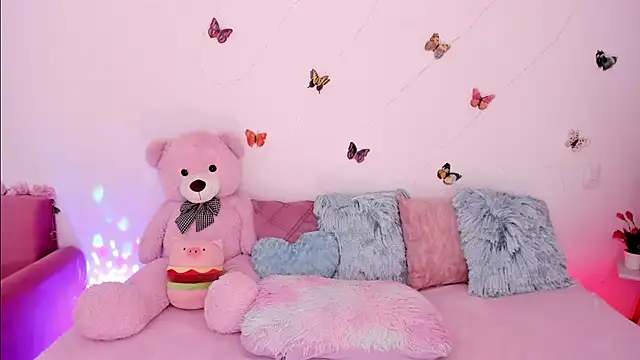Zara_uwu_n Live chat-huone