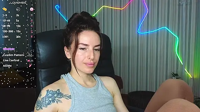 xx_adrihanna_xx's Live Chat Room