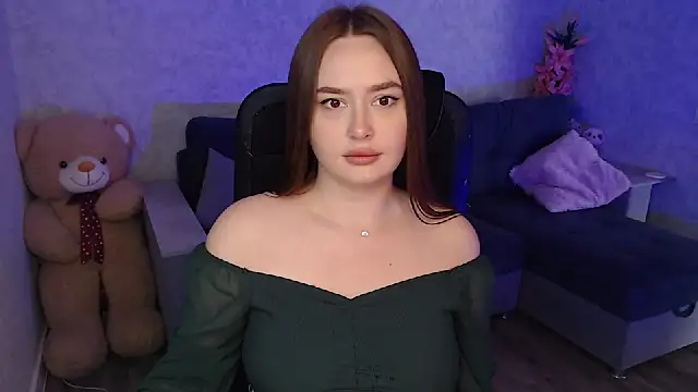 Lily_Allen_'s Live Chat Room