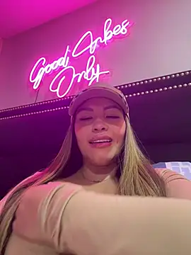 Živá chatovací místnost sexyyykloee
