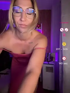 Sala de chat en directo de sofiah_