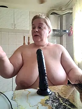 Živá chatovací místnost AriannaMilf