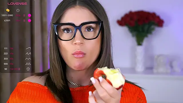 AishaSins – Naživo XXX chat