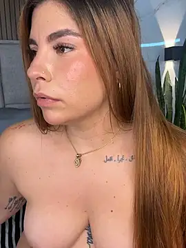 غرفة دردشة stephh_222 المباشرة