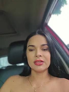 CataleyaRusso live-chat rom