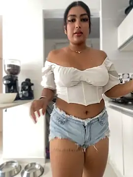 Chat soba uživo modela NatashaBrown12