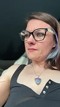 LadyLena1n Live chat-huone
