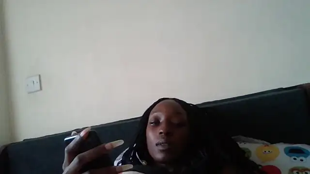Blaque_rebel Adlı Modelin Canlı Sohbet Odası