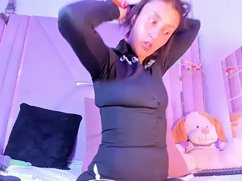 AngelaLinaresx69 – Naživo XXX chat