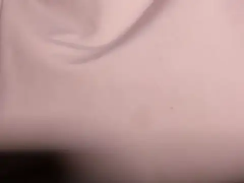 AngelaLinaresx69's Live Chat Room