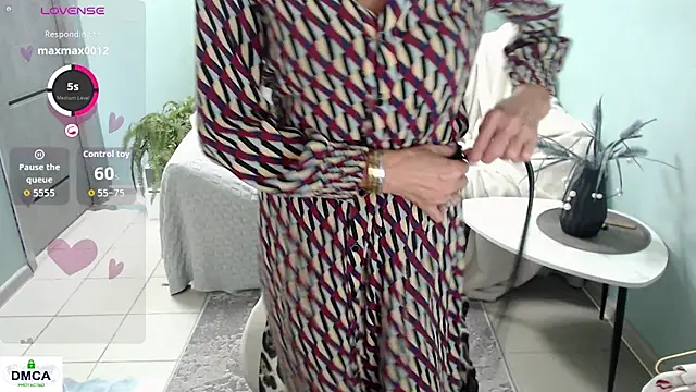 HornyMilf_777 Cameră chat live