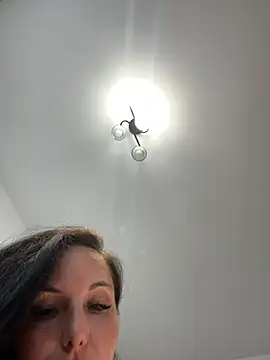 غرفة دردشة Playful_Amanda المباشرة