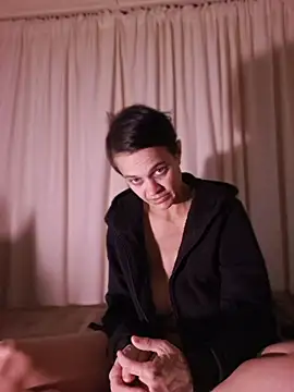 Živá chatovací místnost RandySandy007