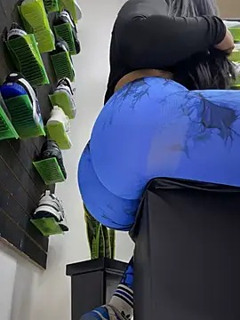 kim_monti Live Chatraum