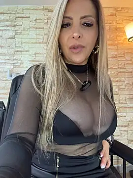 חדר צ'אט בשידור חי של _Abril-Office1