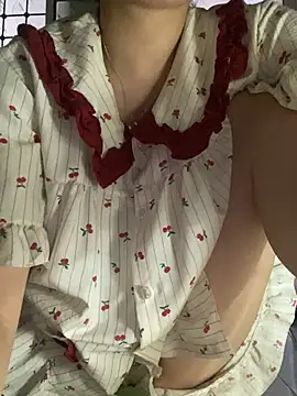 Ruby_bear Adlı Modelin Canlı Sohbet Odası
