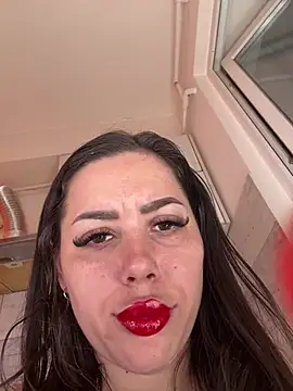 LovelyJulliette – live chatrum