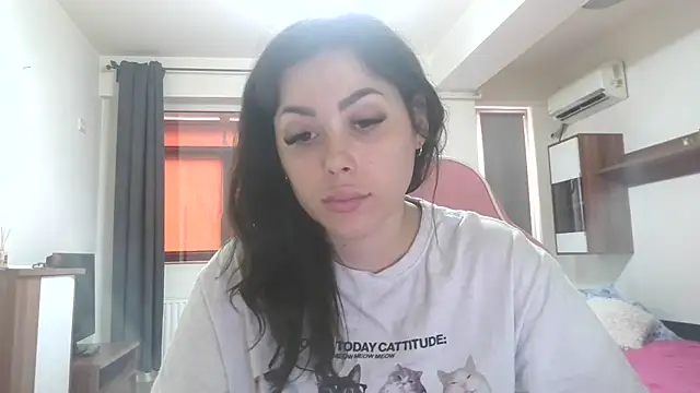 LovelyJulliette Live chatroom