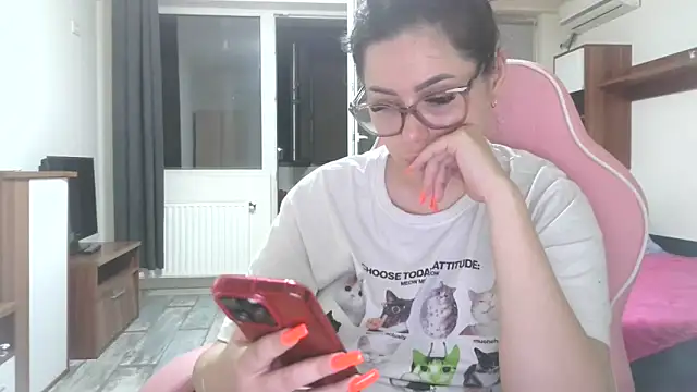 LovelyJulliette Cameră chat live