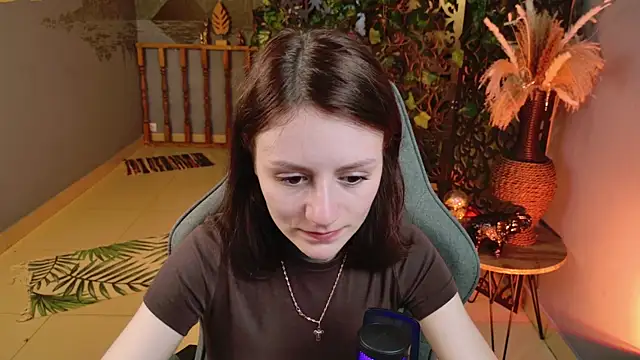 VeliraBraitberg's Live Chat Room