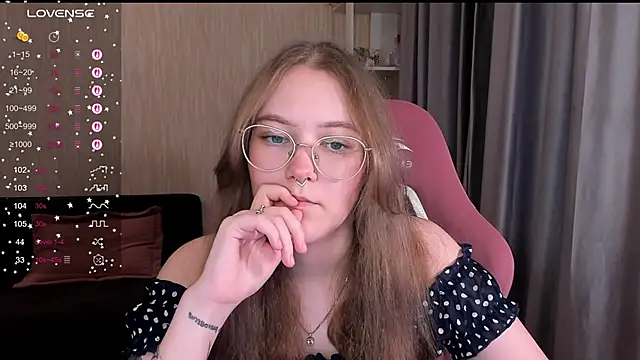חדר צ'אט בשידור חי של bunny_bubble