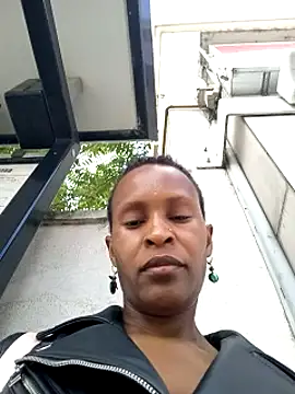 streetdoll24's Live Chat Room