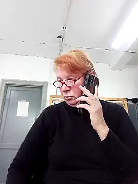 SquirrelFinen Live chat-huone