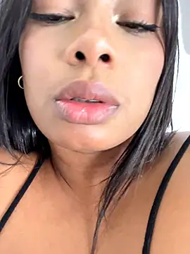 Živá chatovací místnost _caroline_jackson_