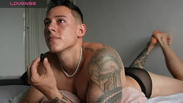 Muscle_King_Cum 在線直播表演
