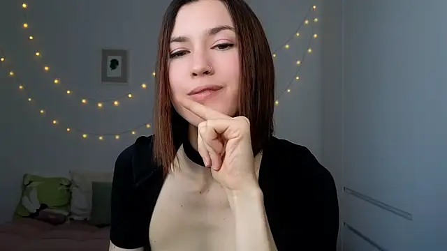 חדר צ'אט בשידור חי של AliciaNewell