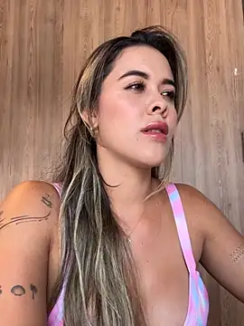 Emilia_Bakerr 실시간 채팅방