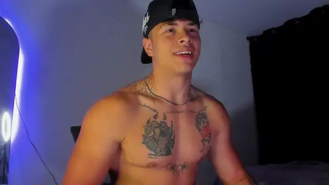 Dominic_Biker__ Pertunjukan Webcam
