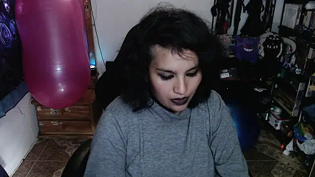 Živá chatovací místnost kureiji_hentaii