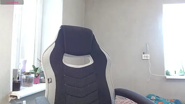 RosaJil's Live Chat Room