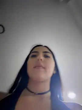 I_AM_SOPHIE_ Adlı Modelin Canlı Sohbet Odası
