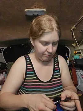 Chat soba uživo modela Evalain_shadow