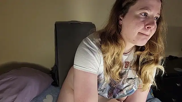 חדר צ'אט בשידור חי של InternetFairy_XO