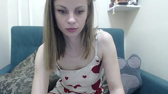 BustyBlondyShow – live chatrum