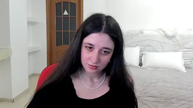 Ginablum's Live Chat Room