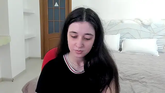 Ginablum Adlı Modelin Canlı Sohbet Odası