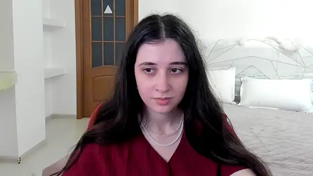 غرفة دردشة Ginablum المبا شرة