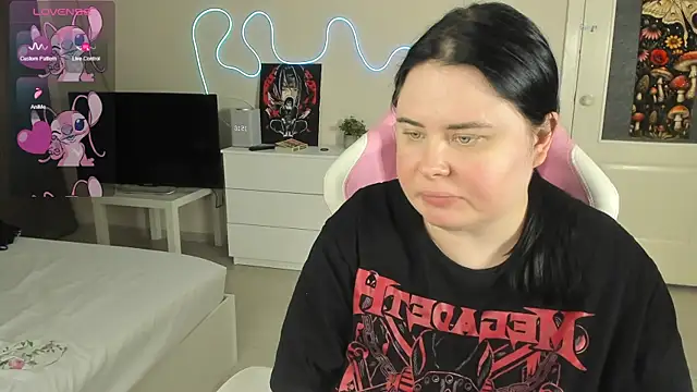 Онлайн чат Akemi_BBW