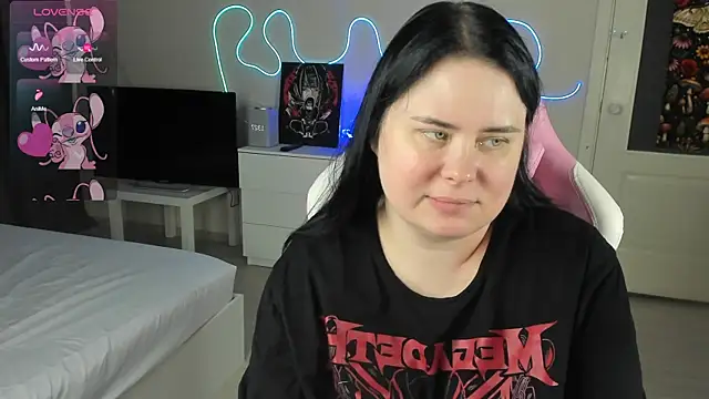 Živá chatovací místnost Akemi_BBW