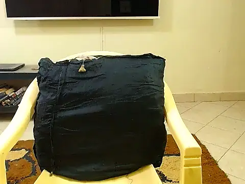 Chat soba uživo modela sunnylovexp