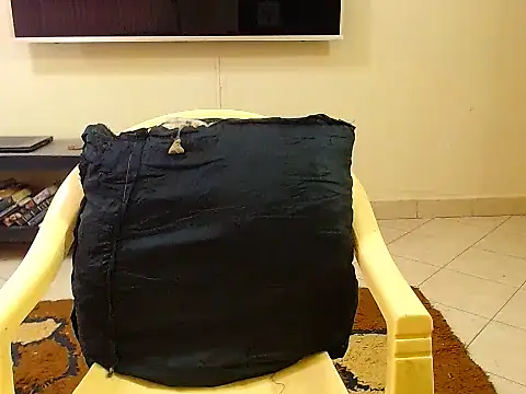 sunnylovexp Adlı Modelin Canlı Sohbet Odası