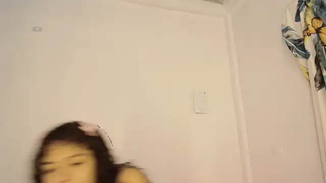 Winnifer_Gonzal чат на живо